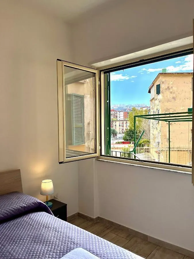 Apartment Il Rifugio Dei Partenopei Naples Italy